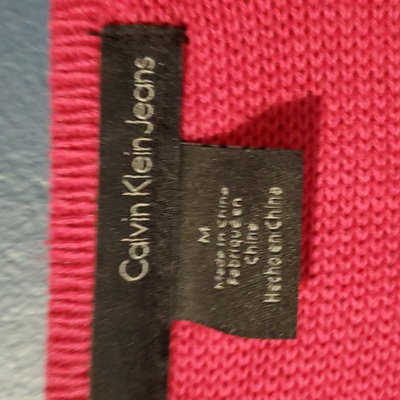 Calvin Klein Jeans size M tunic sweater - Magenta - Picture 2 of 2